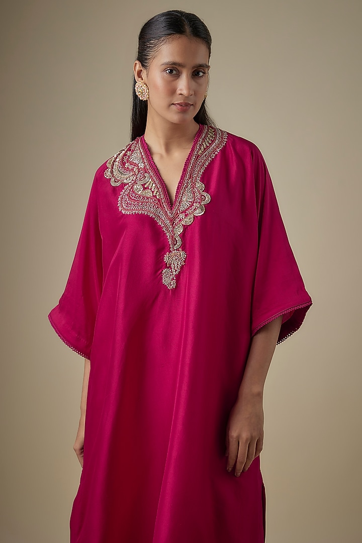 Pink Silk Embroidered Kaftan Set by Jayanti Reddy at Pernia's Pop Up Shop