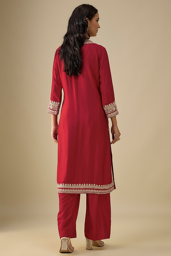 Red Silk Zardosi Embroidered Kurta Set by Jayanti Reddy at Pernia's Pop Up Shop