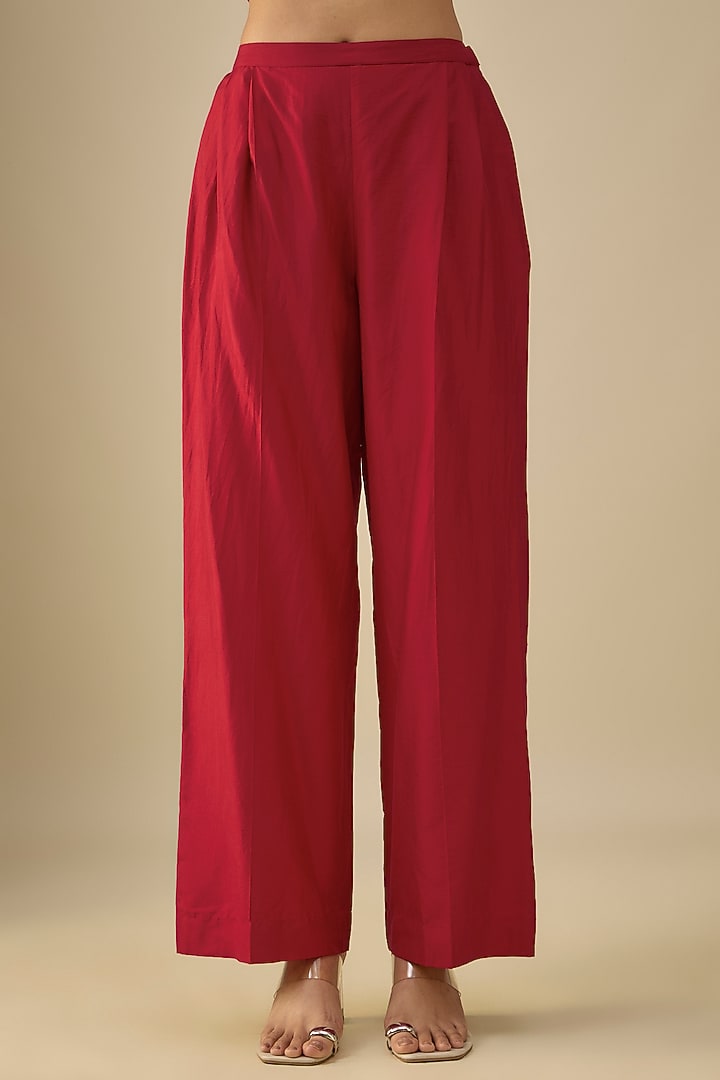 Red Silk Zardosi Embroidered Kurta Set by Jayanti Reddy at Pernia's Pop Up Shop