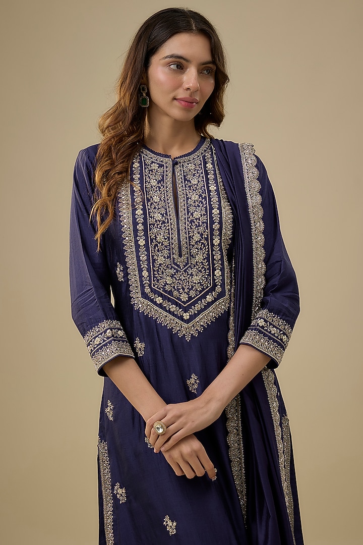 Purple Silk Zardosi Embroidered Kurta Set by Jayanti Reddy at Pernia's Pop Up Shop