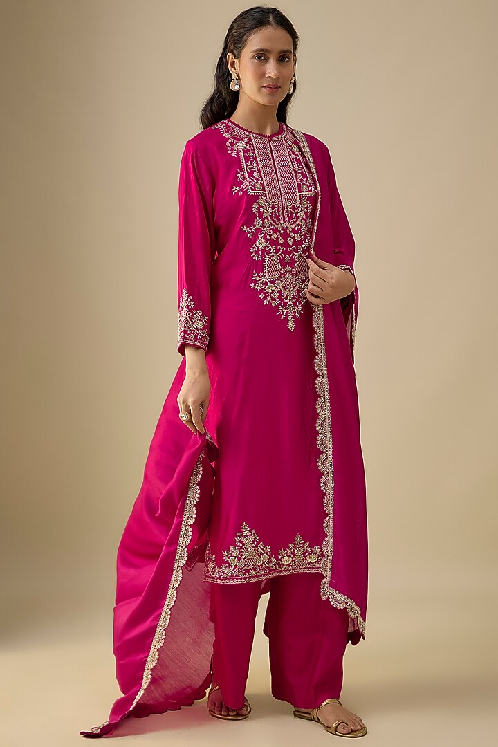 Pink Silk Zardosi Embroidered Kurta Set by Jayanti Reddy at Pernia's Pop Up Shop
