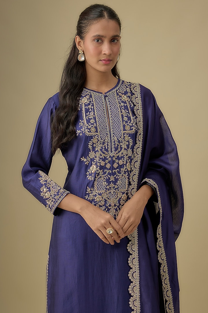 Purple Silk Zardosi Embroidered Kurta Set by Jayanti Reddy at Pernia's Pop Up Shop