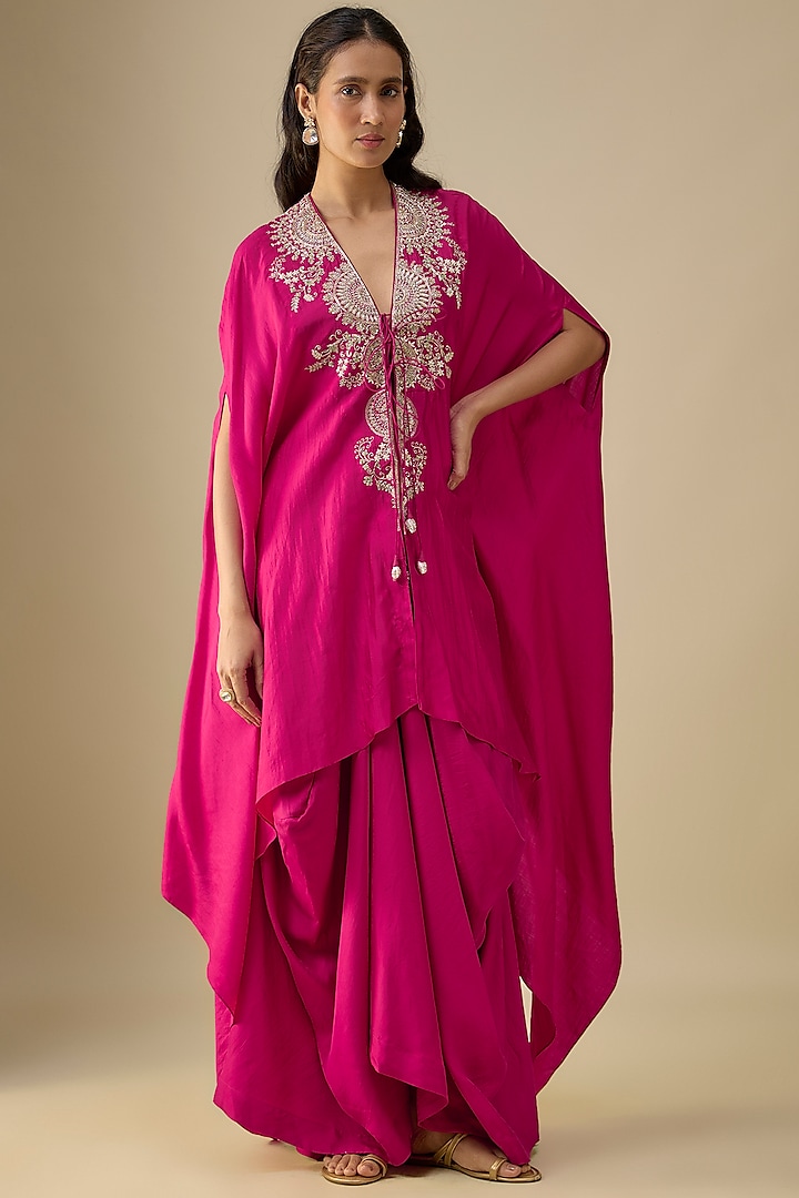 Pink Silk Zardosi Embroidered Cape Set by Jayanti Reddy at Pernia's Pop Up Shop