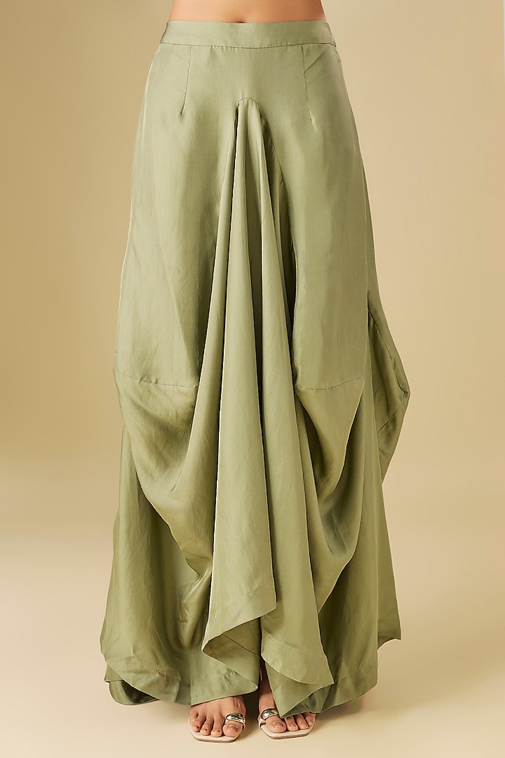 Mint Green Silk Zardosi Embroidered Cape Set by Jayanti Reddy at Pernia's Pop Up Shop