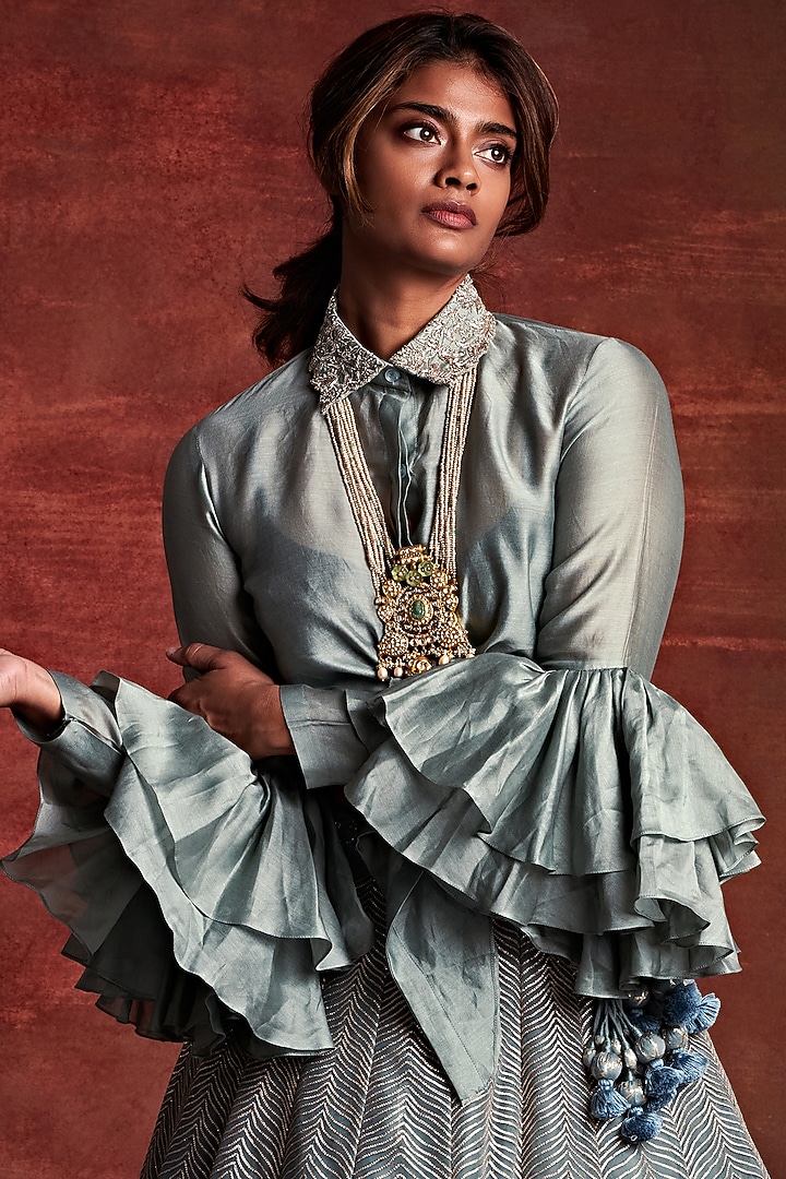 Steel Grey Net Zardosi Embroidered Bridal Lehenga Set by Jayanti Reddy at Pernia's Pop Up Shop