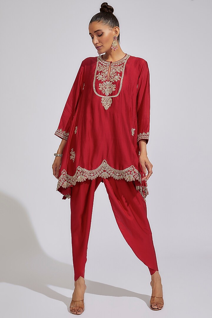 Red Silk Embroidered Kurta Set by Jayanti Reddy