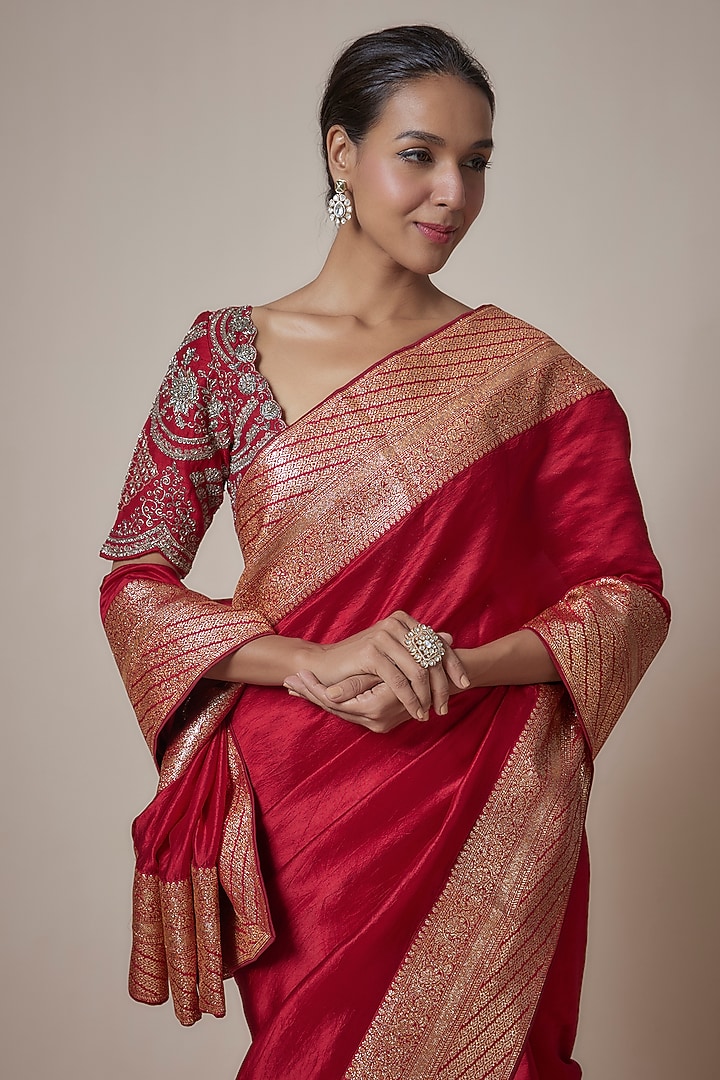 Red Silk Zari Embroidered Banarasi Reception Saree Set by Jayanti Reddy at Pernia's Pop Up Shop