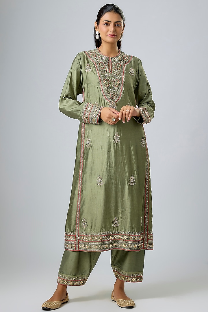 Mint Green Silk Zardosi Embroidered Kurta Set by Jayanti Reddy at Pernia's Pop Up Shop