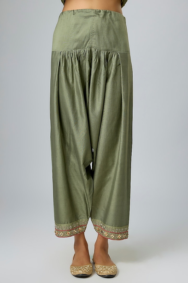 Mint Green Silk Zardosi Embroidered Kurta Set by Jayanti Reddy at Pernia's Pop Up Shop