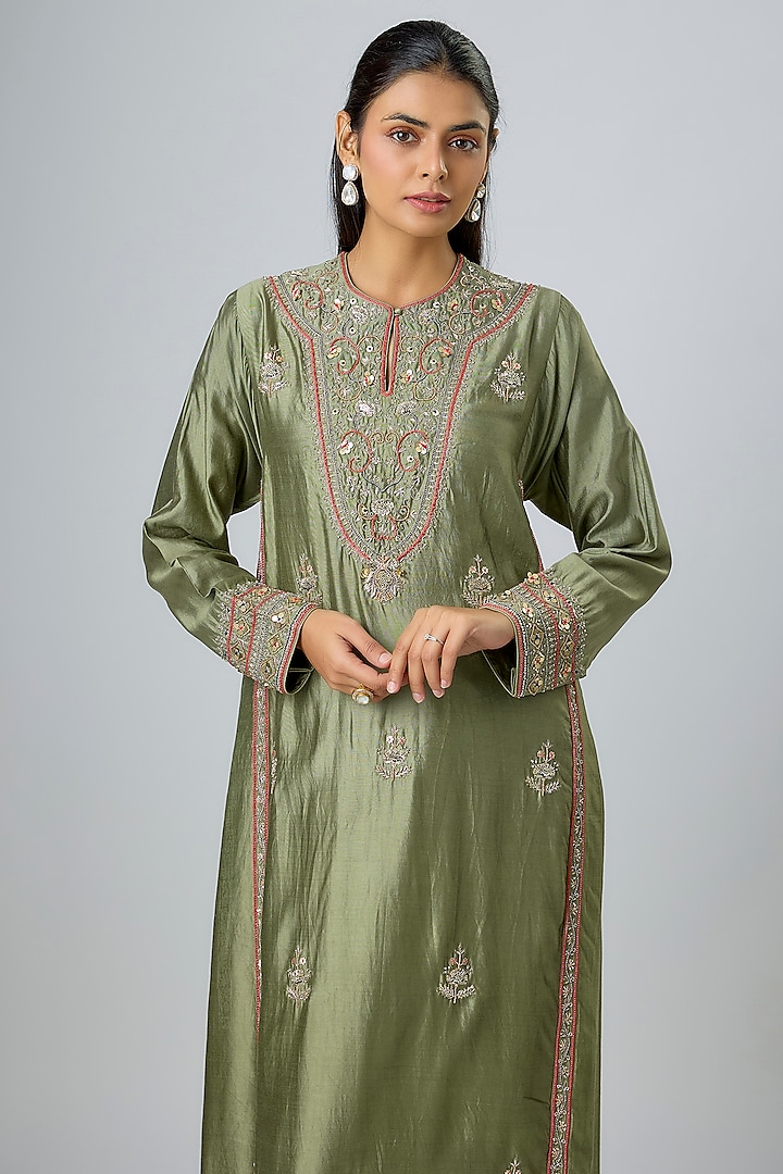 Mint Green Silk Zardosi Embroidered Kurta Set by Jayanti Reddy at Pernia's Pop Up Shop