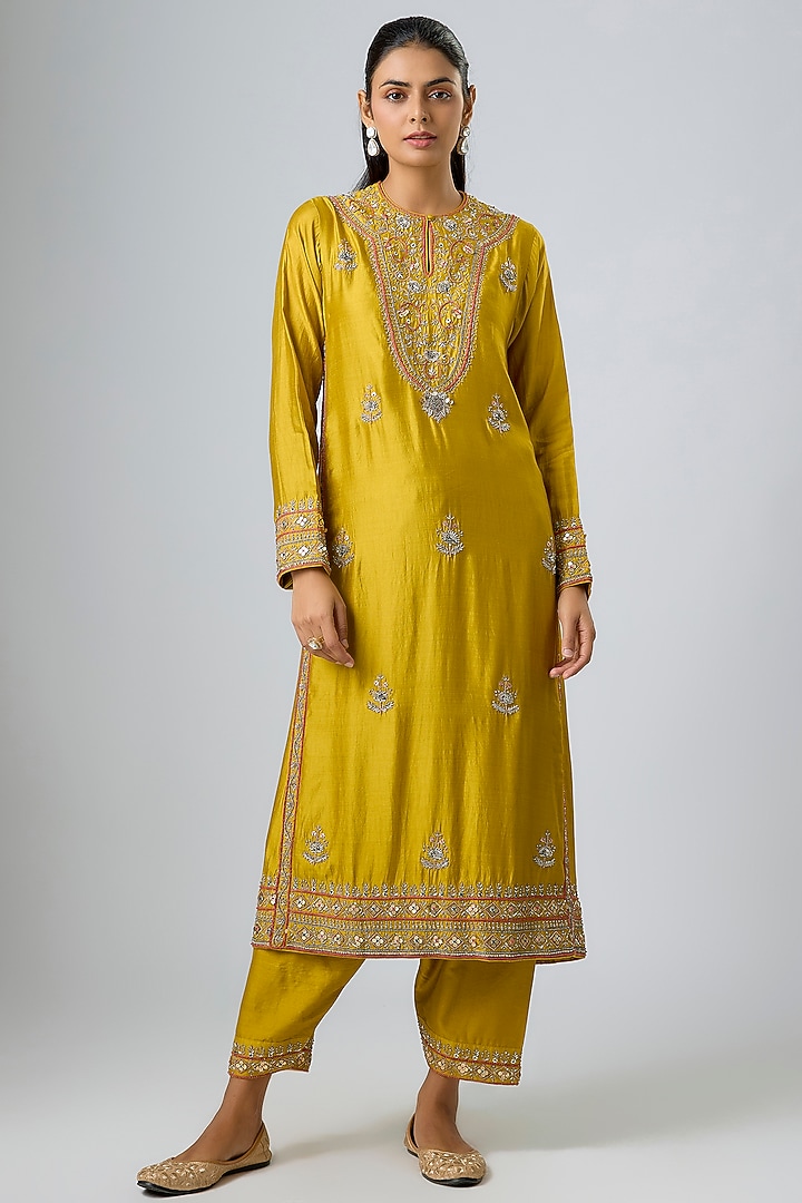 Mustard Silk Zardosi Embroidered Kurta Set by Jayanti Reddy at Pernia's Pop Up Shop