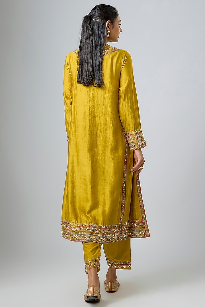 Mustard Silk Zardosi Embroidered Kurta Set by Jayanti Reddy at Pernia's Pop Up Shop