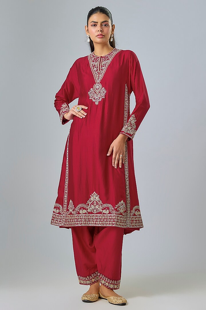 Red Silk Zardosi Embroidered Kurta Set by Jayanti Reddy at Pernia's Pop Up Shop