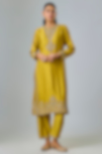 Mustard Yellow Silk Zardosi Embroidered Kurta Set by Jayanti Reddy at Pernia's Pop Up Shop