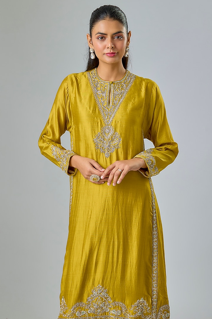 Mustard Yellow Silk Zardosi Embroidered Kurta Set by Jayanti Reddy at Pernia's Pop Up Shop