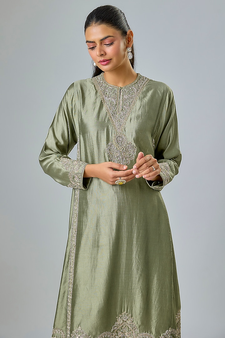 Mint Green Silk Zardosi Embroidered Kurta Set by Jayanti Reddy at Pernia's Pop Up Shop