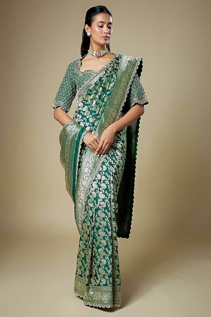 Emerald Green Banarasi Zardosi Embroidered Woven Bridal Saree Set by Jayanti Reddy at Pernia's Pop Up Shop