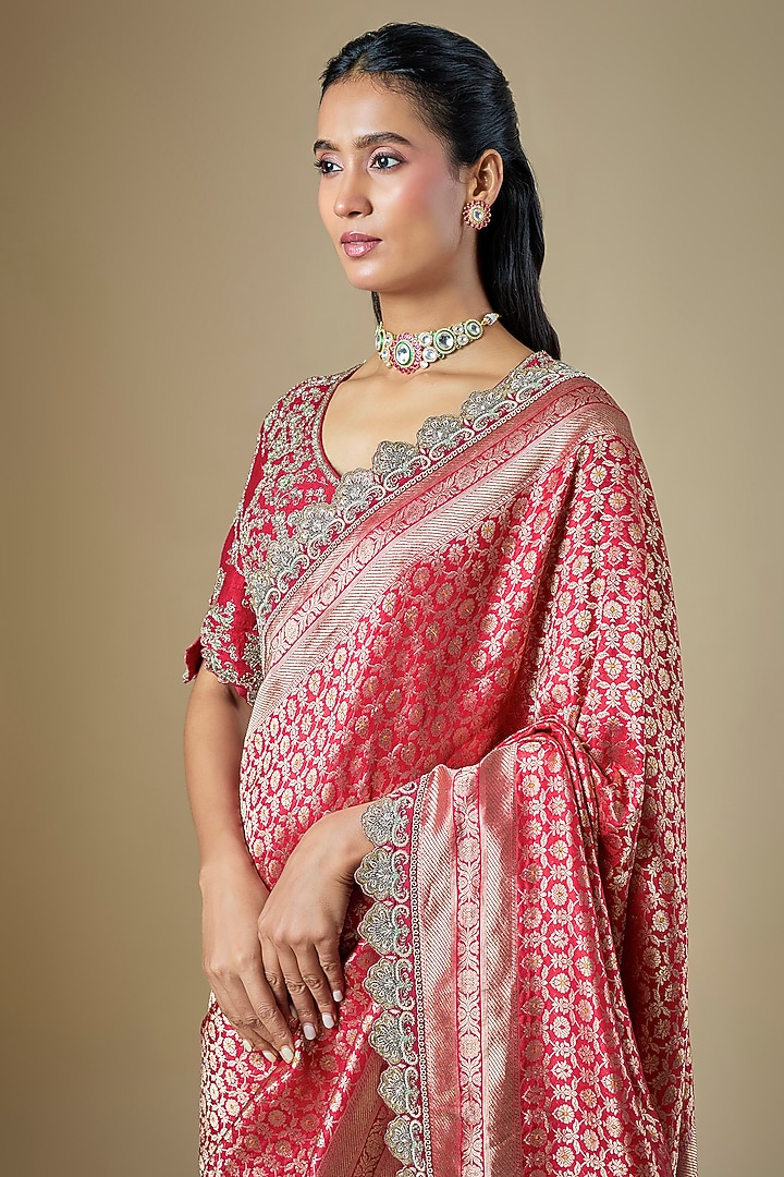 Red Banarasi Zardosi Embroidered Woven Bridal Saree Set by Jayanti Reddy at Pernia's Pop Up Shop