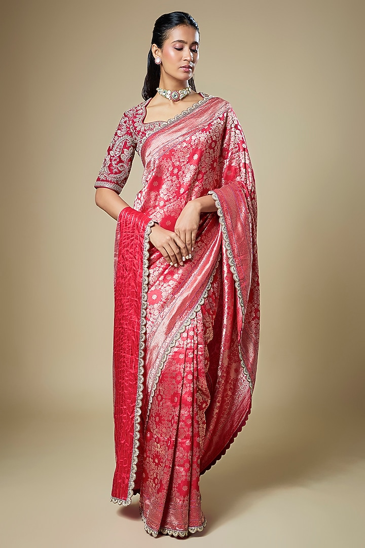 Red Banarasi Zardosi Embroidered Woven Bridal Saree Set by Jayanti Reddy at Pernia's Pop Up Shop