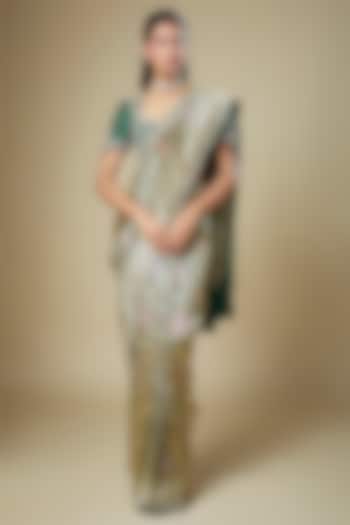 Bottle Green Banarasi Zardosi Embroidered Woven Bridal Saree Set by Jayanti Reddy at Pernia's Pop Up Shop