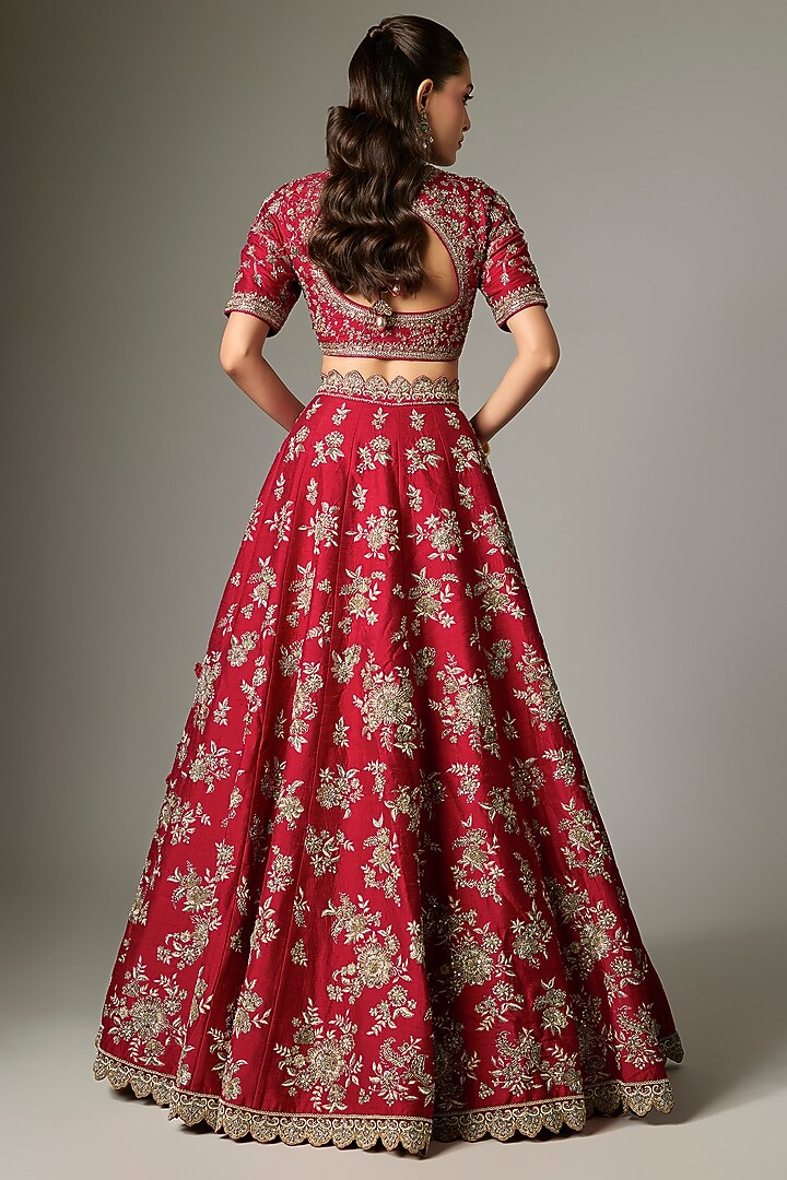 Red Raw Silk Zardosi Work Bridal Lehenga Set by Jayanti Reddy at Pernia's Pop Up Shop