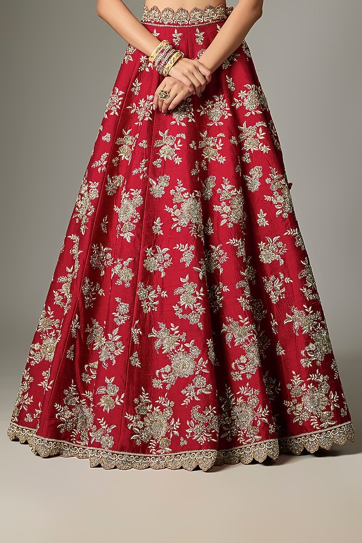 Red Raw Silk Zardosi Work Bridal Lehenga Set by Jayanti Reddy at Pernia's Pop Up Shop