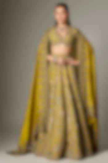 Mustard Raw Silk Zardosi Work Bridal Lehenga Set by Jayanti Reddy at Pernia's Pop Up Shop