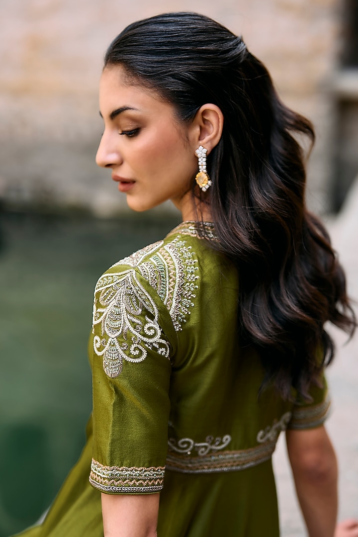 Olive Green Silk Zardosi Embroidered High-Low Wedding Anarkali Set by Jayanti Reddy at Pernia's Pop Up Shop