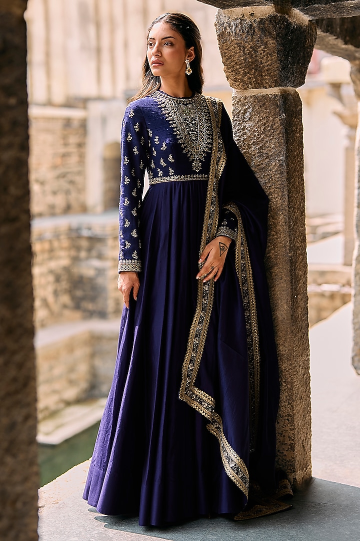 Purple Raw Silk Zardosi Embroidered Bridal Anarkali Set by Jayanti Reddy at Pernia's Pop Up Shop