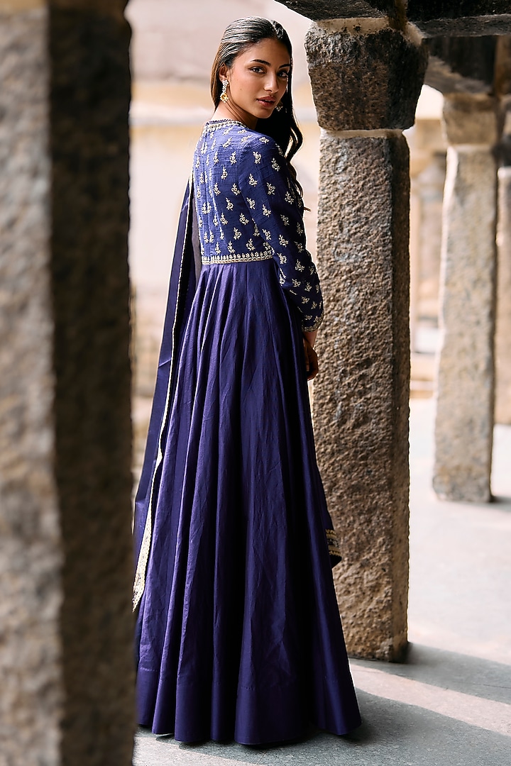 Purple Raw Silk Zardosi Embroidered Bridal Anarkali Set by Jayanti Reddy at Pernia's Pop Up Shop