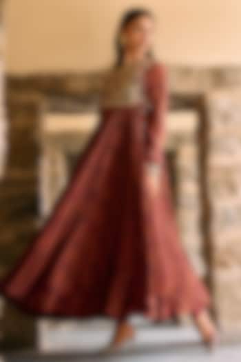 Multi-Colored Raw Silk Zardosi Embroidered Bridal Anarkali Set by Jayanti Reddy at Pernia's Pop Up Shop