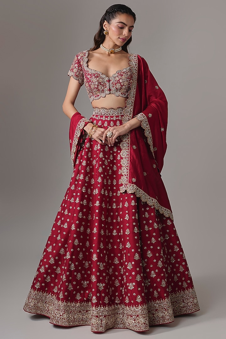 Red Raw Silk Zardosi Embroidered Bridal Lehenga Set by Jayanti Reddy at Pernia's Pop Up Shop