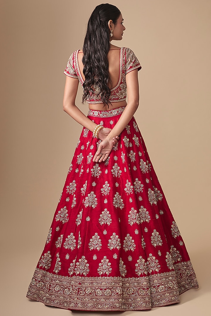 Red Raw Silk Zardosi Embroidered Bridal Lehenga Set by Jayanti Reddy at Pernia's Pop Up Shop