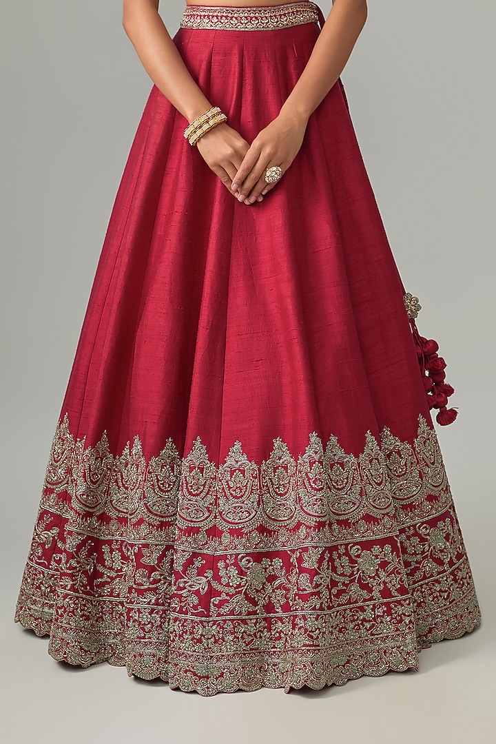 Red Raw Silk Zardosi Embroidered Bridal Lehenga Set by Jayanti Reddy at Pernia's Pop Up Shop