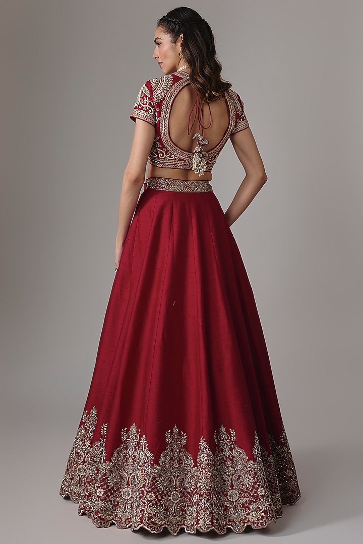 Red Raw Silk Zardosi Embroidered Bridal Lehenga Set by Jayanti Reddy at Pernia's Pop Up Shop