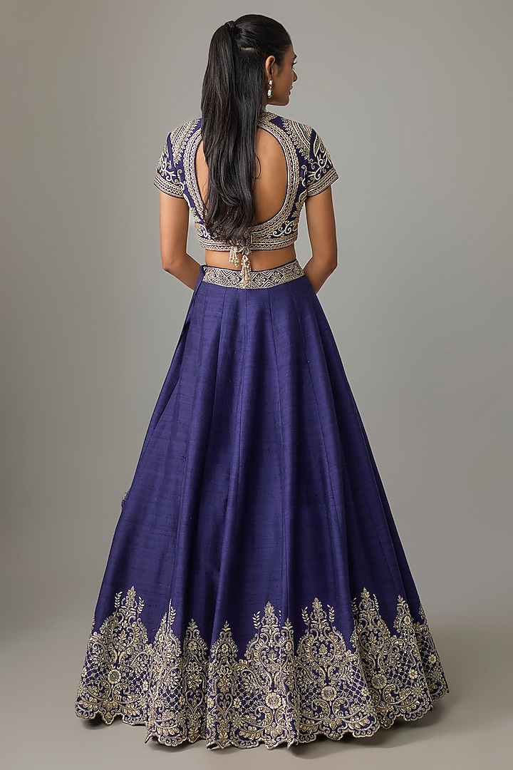 Purple Raw Silk Hand Embroidered Bridal Lehenga Set by Jayanti Reddy at Pernia's Pop Up Shop