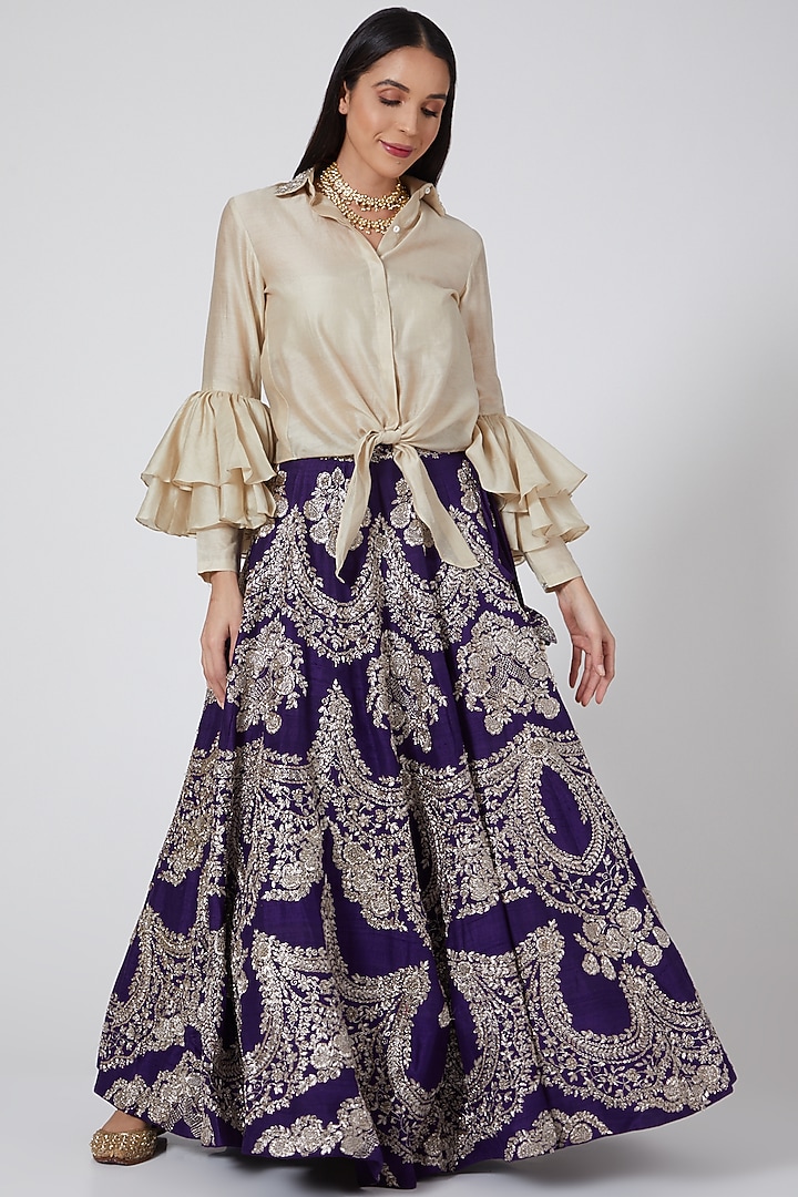 Purple Raw Silk Embroidered Bridal Lehenga Set by Jayanti Reddy at Pernia's Pop Up Shop