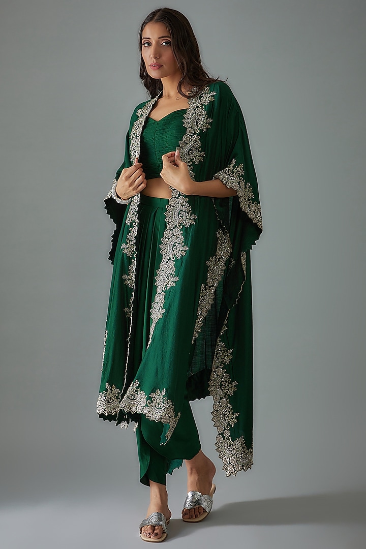 Bottle Green Silk Embroidered Cape Set by Jayanti Reddy
