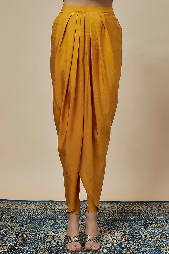 Mango Yellow Silk Zari Embroidered Tunic Set by Jayanti Reddy at Pernia's Pop Up Shop