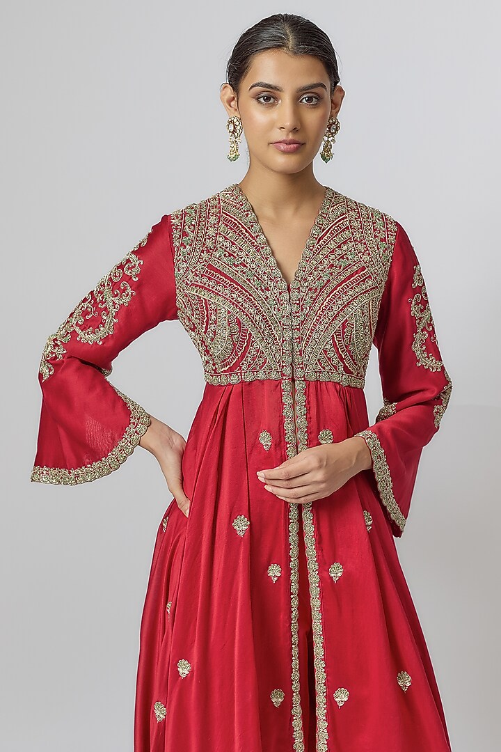 Red Silk Zari Embroidered Bridal Anarkali Set by Jayanti Reddy at Pernia's Pop Up Shop
