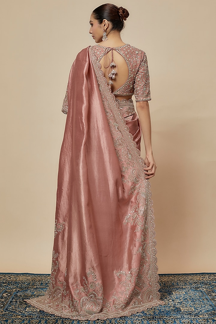 Peach Silk Zari Embroidered Bridal Saree Set by Jayanti Reddy at Pernia's Pop Up Shop
