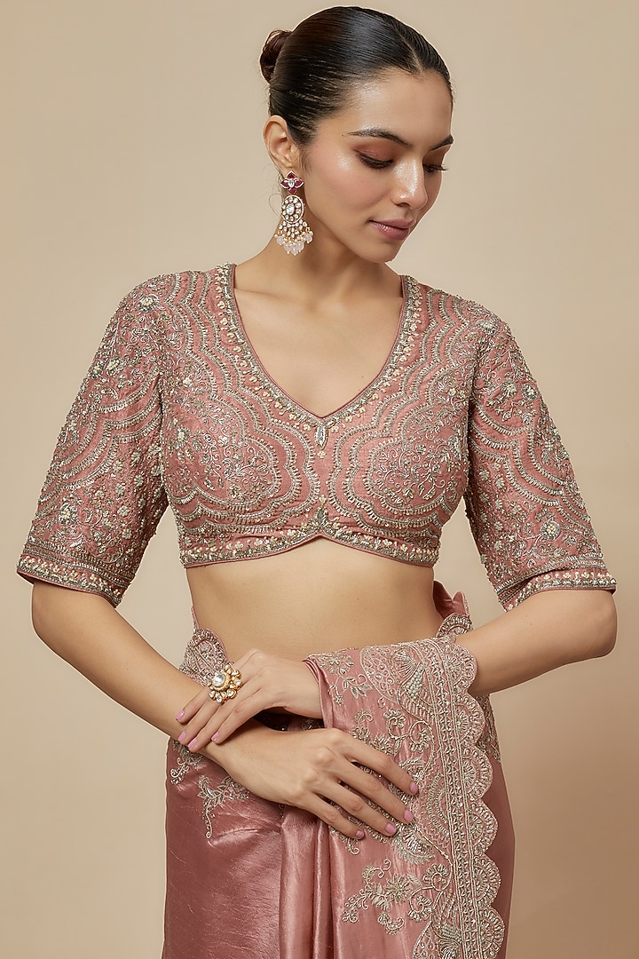 Peach Silk Zari Embroidered Bridal Saree Set by Jayanti Reddy at Pernia's Pop Up Shop