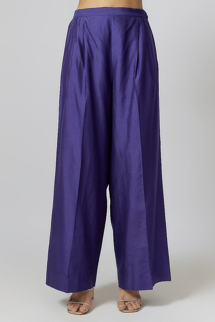 Purple Silk Zari Embroidered Kaftan Set by Jayanti Reddy at Pernia's Pop Up Shop