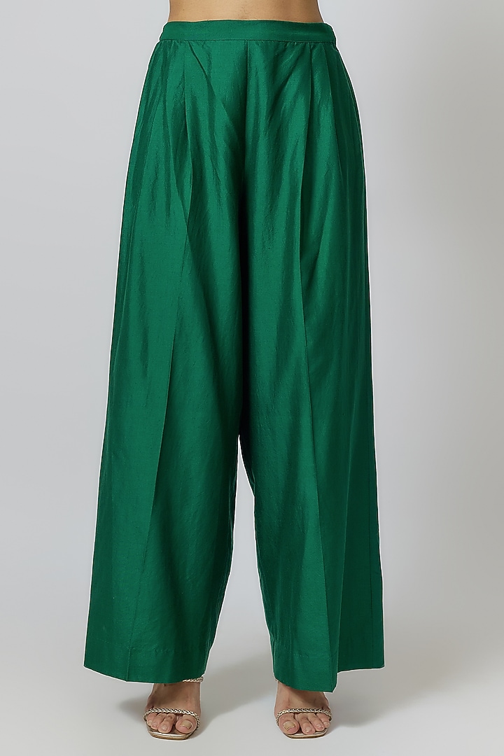 Emerald Green Silk Zari Embroidered Kaftan Set by Jayanti Reddy at Pernia's Pop Up Shop