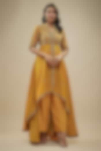 Mango Yellow Silk Zari Embroidered High-Low Anarkali Set by Jayanti Reddy at Pernia's Pop Up Shop