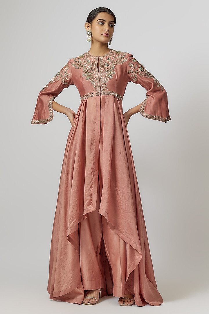 Peach Silk Zari Embroidered Wedding Anarkali Set by Jayanti Reddy at Pernia's Pop Up Shop