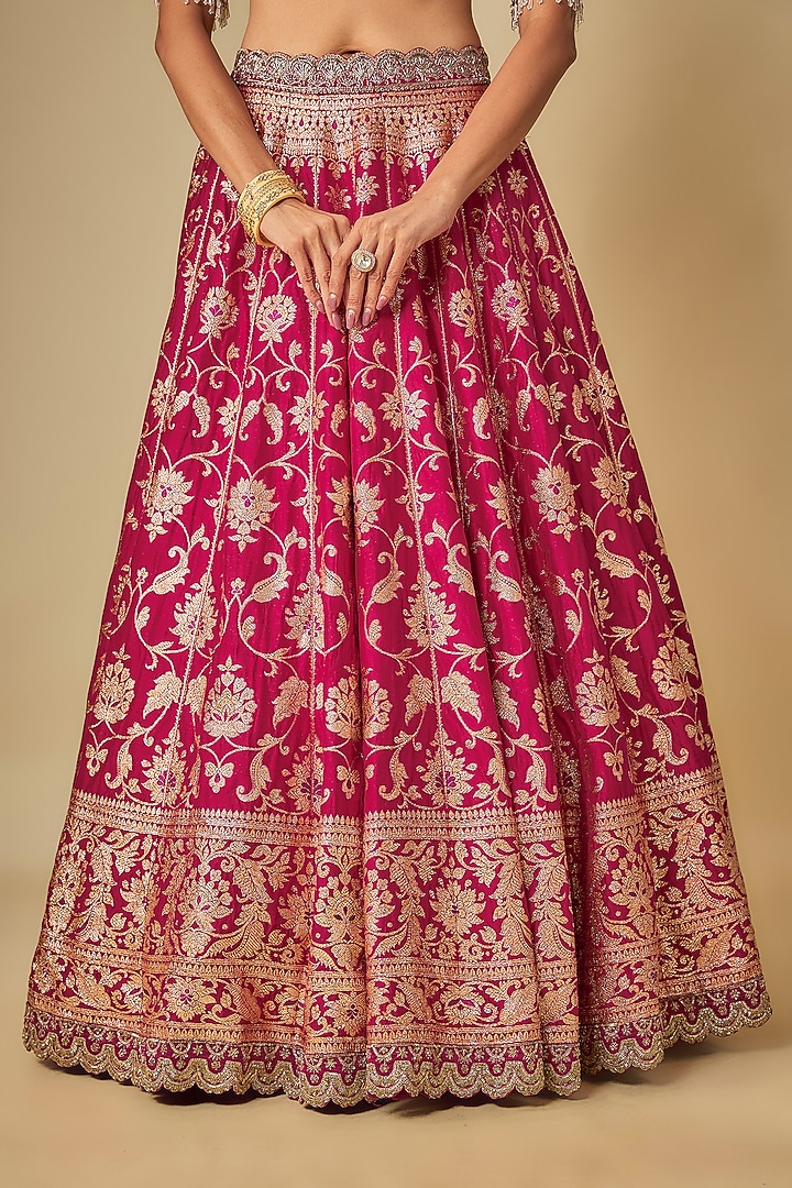 Pink Banarasi Zardosi Embroidered Bridal Lehenga Set by Jayanti Reddy at Pernia's Pop Up Shop