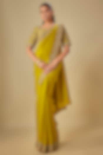 Mustard Silk Zardosi Embroidered Bridal Saree Set by Jayanti Reddy at Pernia's Pop Up Shop