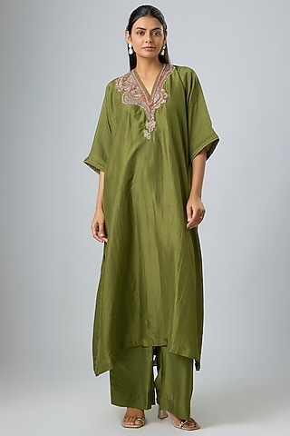 Olive Green Silk Zardosi Embroidered Kaftan Set by Jayanti Reddy