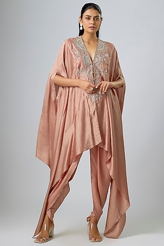 Peach Silk Zardosi Embroidered Cape Set by Jayanti Reddy